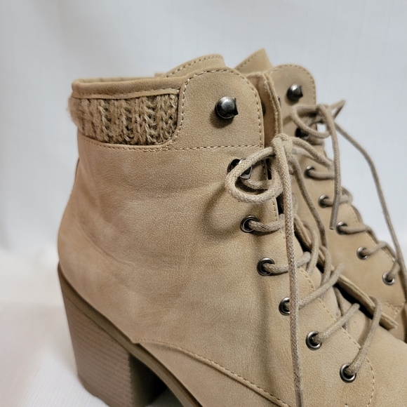 JustFab Boots - Picture 2 of 5